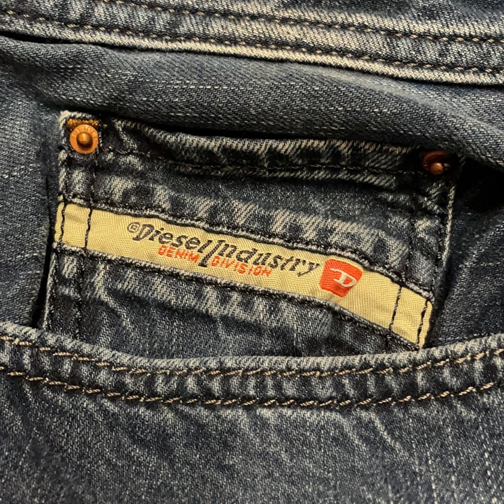 Diesel Jeans - Picture 4 of 6